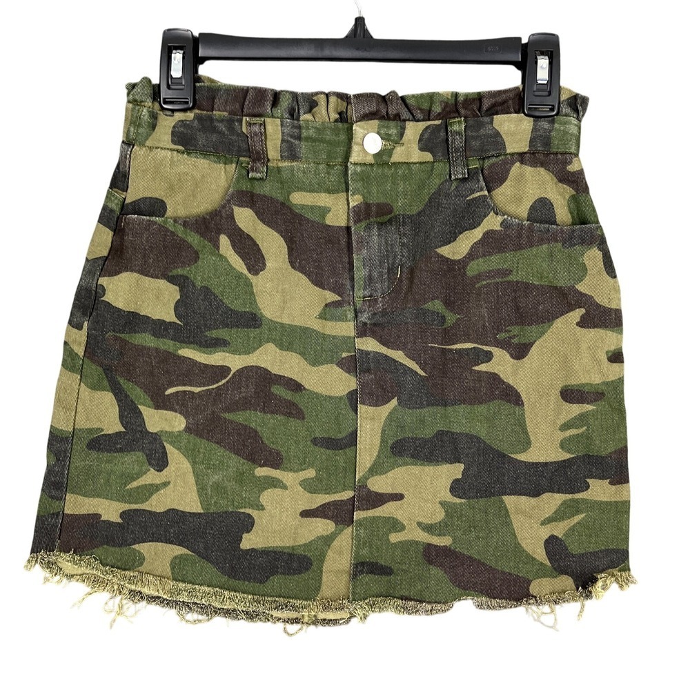 Hayden Girls Olive Camo‎ Denim Mini Skirt Frayed Hem Youth XL Streetwear Style